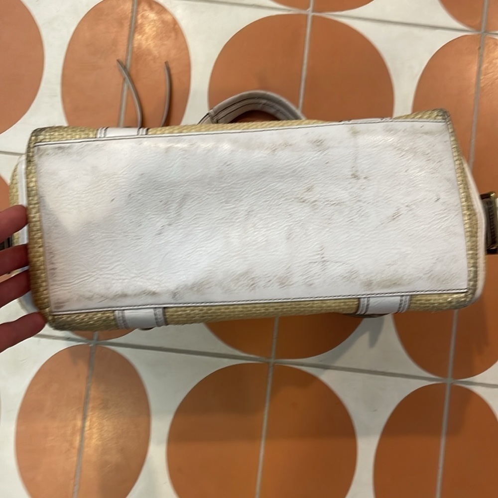 Coach White Leather and Straw Bag 114 - Picture 5 of 10
